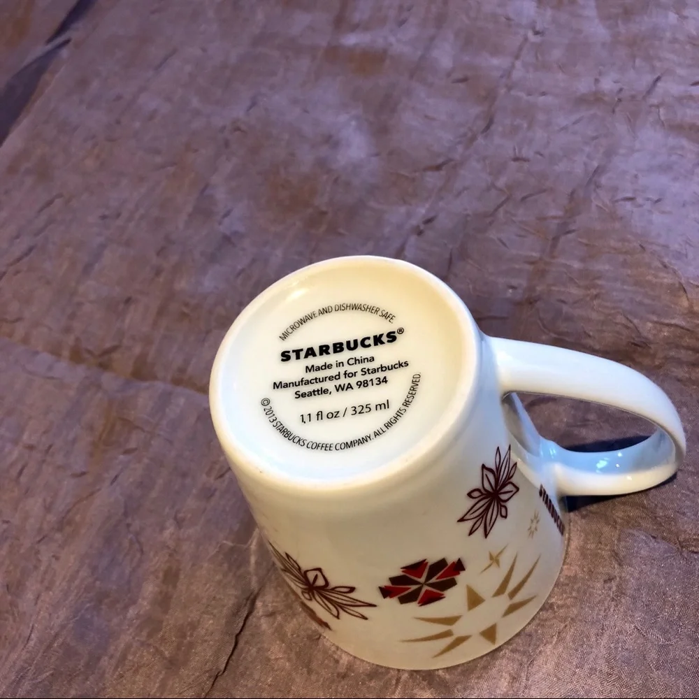 Starbucks Mugs Retro Look Excellent Condition Vintage Holiday - Picture 3 of 3